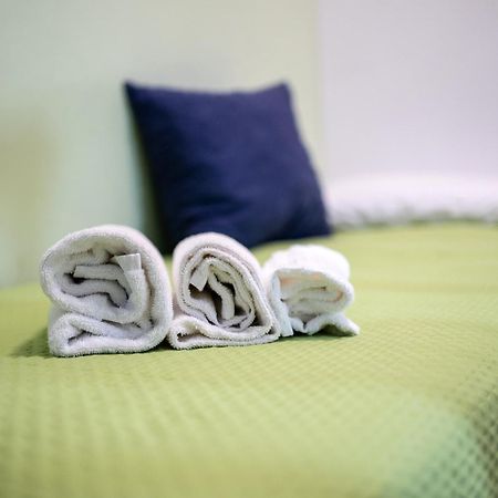 Home Josephine, A Due Passi Dalla Reggia กาแซร์ตา ภายนอก รูปภาพ